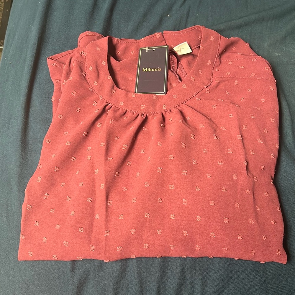 Brand new Amazon top great for work